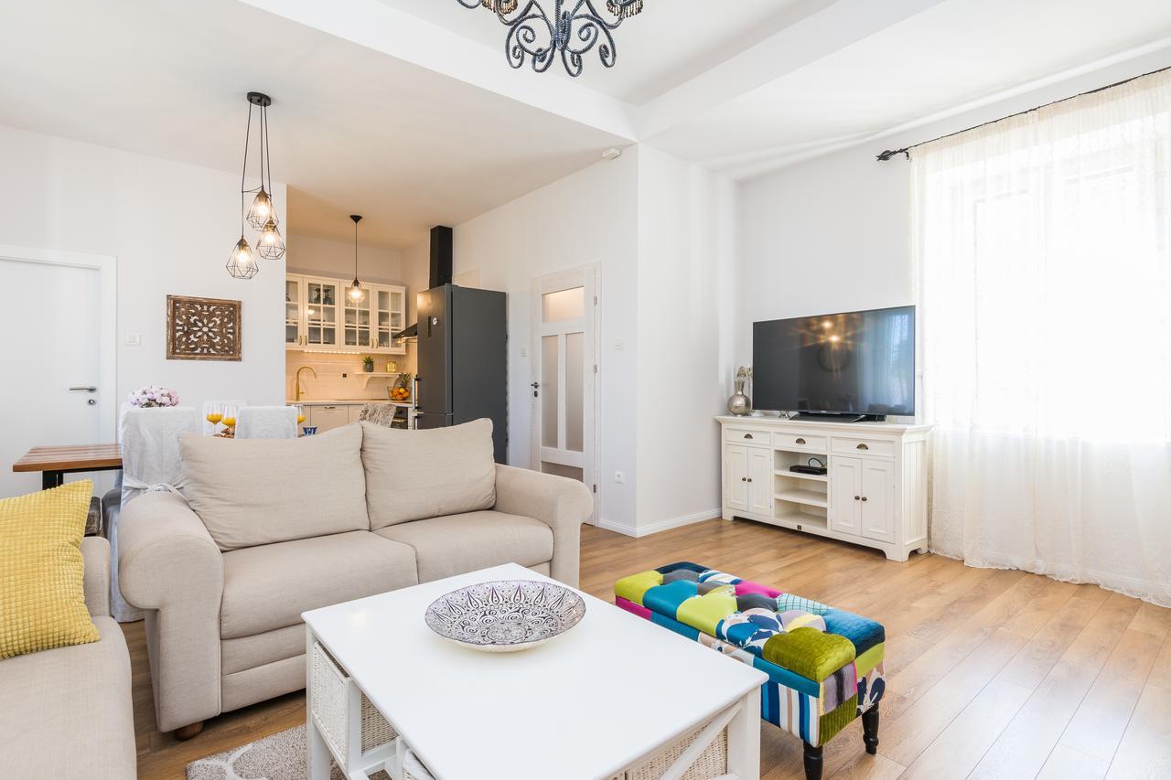 Apartment Apartments Fontana Zadar